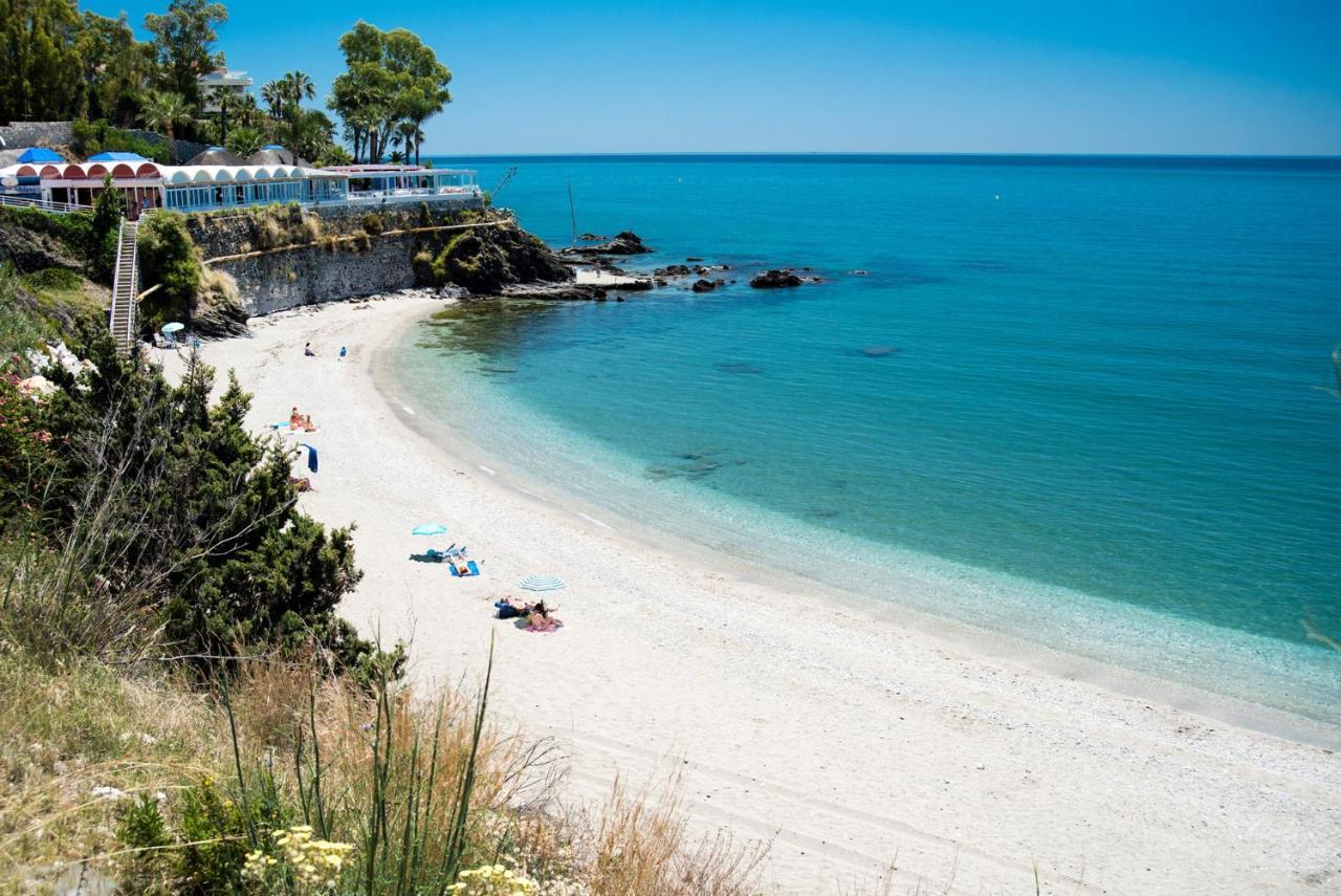 Minerva, Benalmadena Costa, Stunning Sea & Mountain View, 1 Bedroom Apartment Luaran gambar