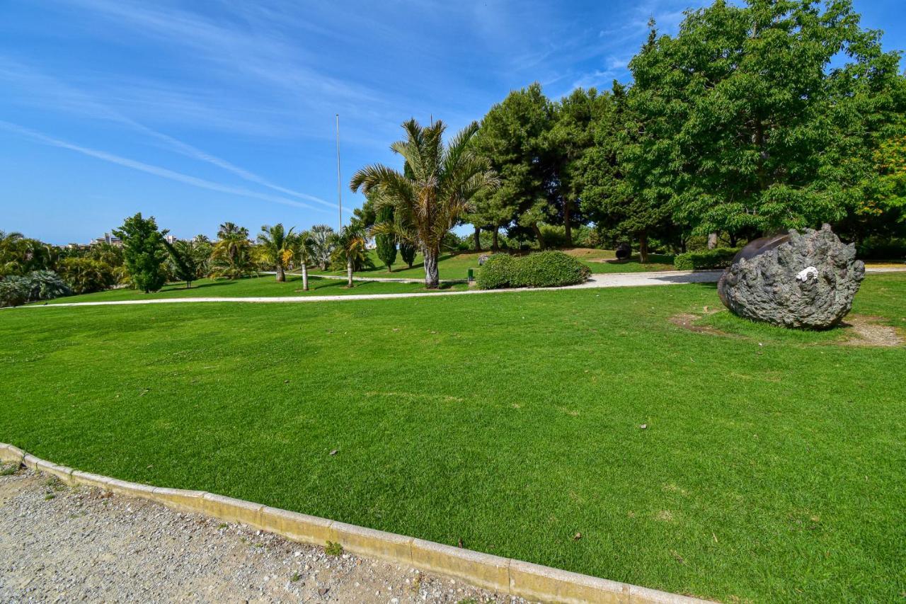 Minerva, Benalmadena Costa, Stunning Sea & Mountain View, 1 Bedroom Apartment Luaran gambar